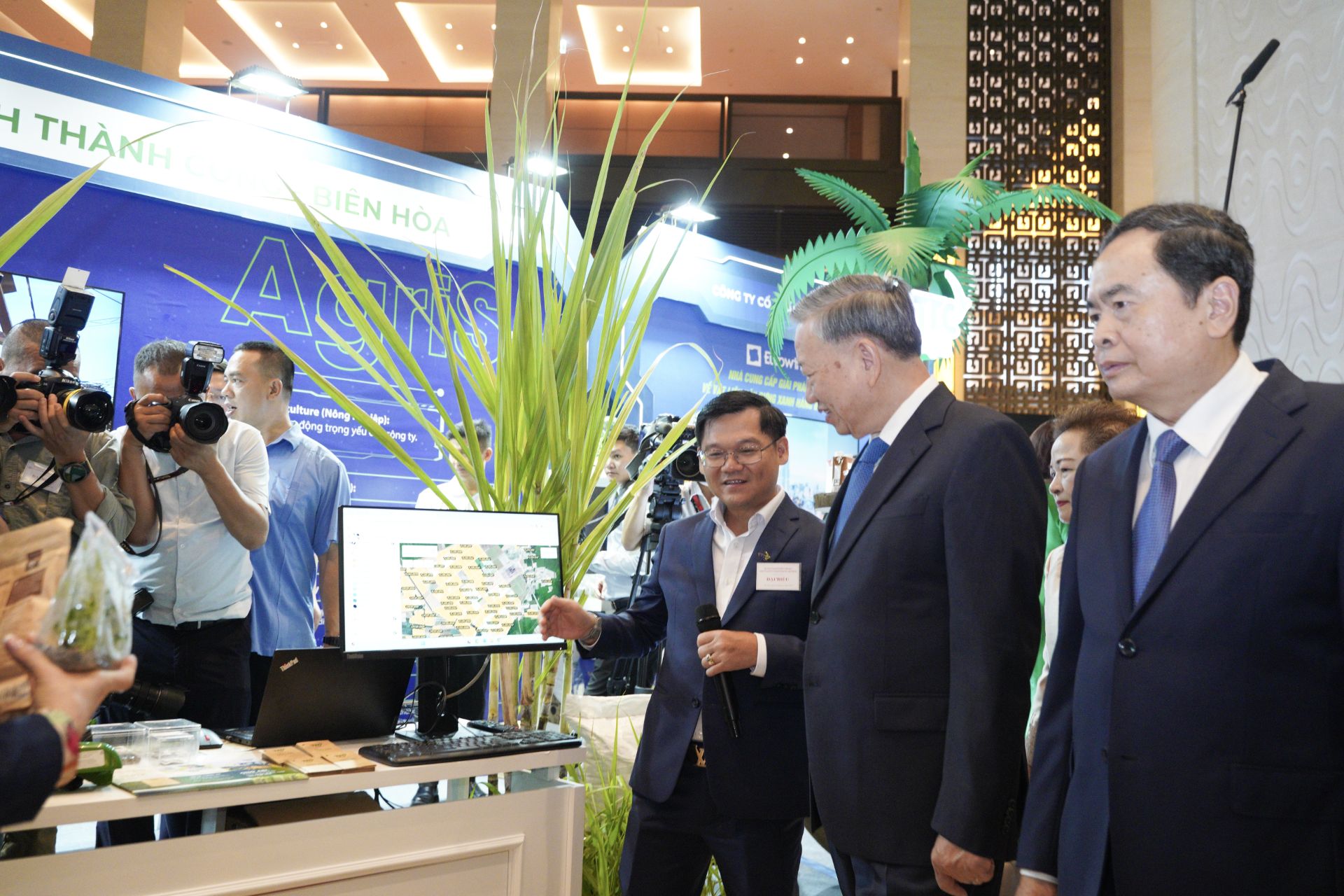 AgriS đồng hành cùng Chính phủ đột phá nền kinh tế tư nhân và nông nghiệp công nghệ cao